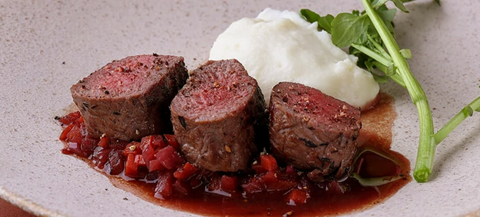 ワインと料理十六夜の月